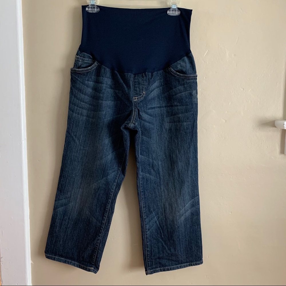 Liz Lange Maternity Denim Jeans Distressed Capris, Size 8